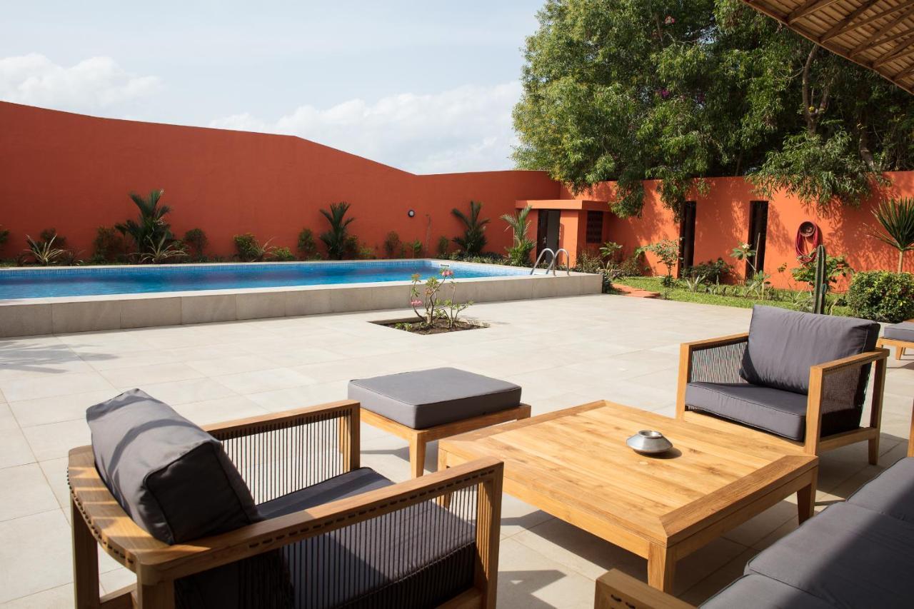 Hotel Maison Rouge Cotonou Buitenkant foto