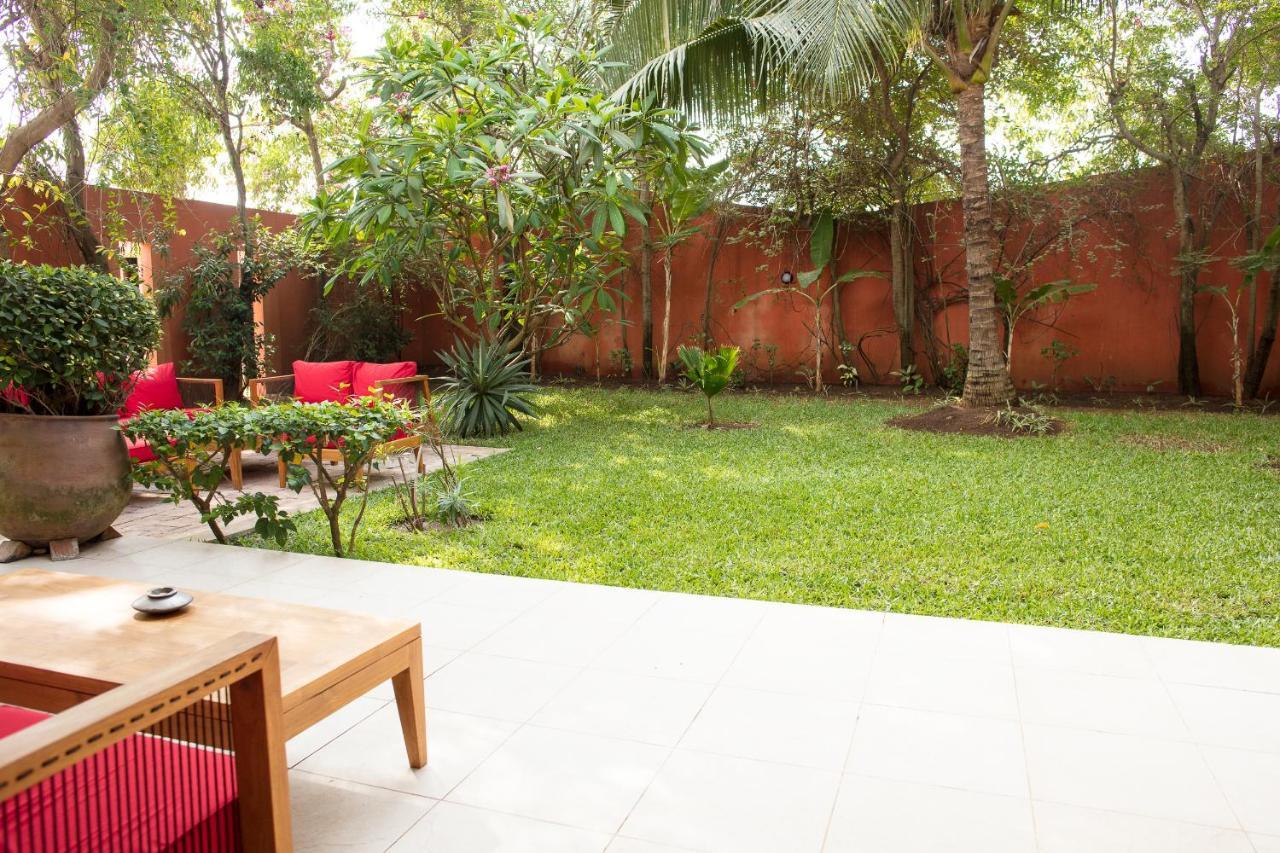 Hotel Maison Rouge Cotonou Buitenkant foto