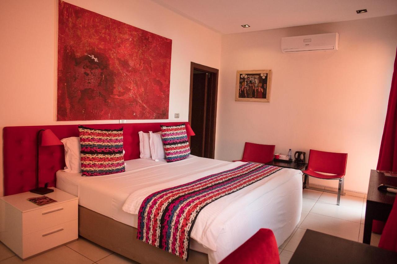 Hotel Maison Rouge Cotonou Buitenkant foto