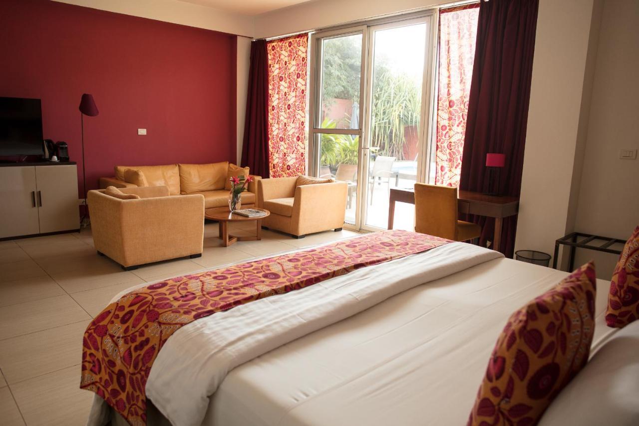 Hotel Maison Rouge Cotonou Buitenkant foto