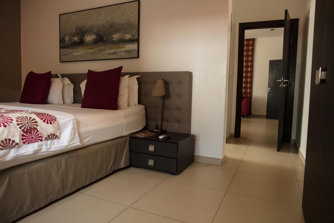 Hotel Maison Rouge Cotonou Buitenkant foto
